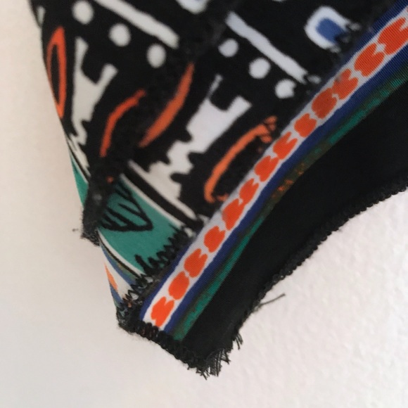 💵5 FOR $25💵 Multi-Color Southwestern print Top - Picture 4 of 5